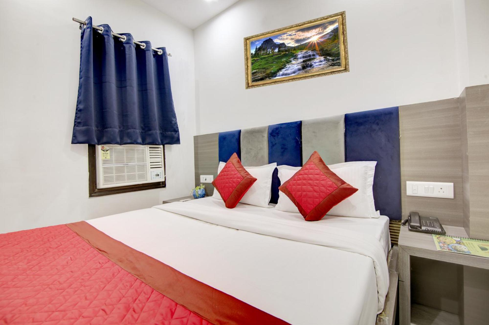 Hotel S B Inn-Near New Delhi Train Station Exterior foto