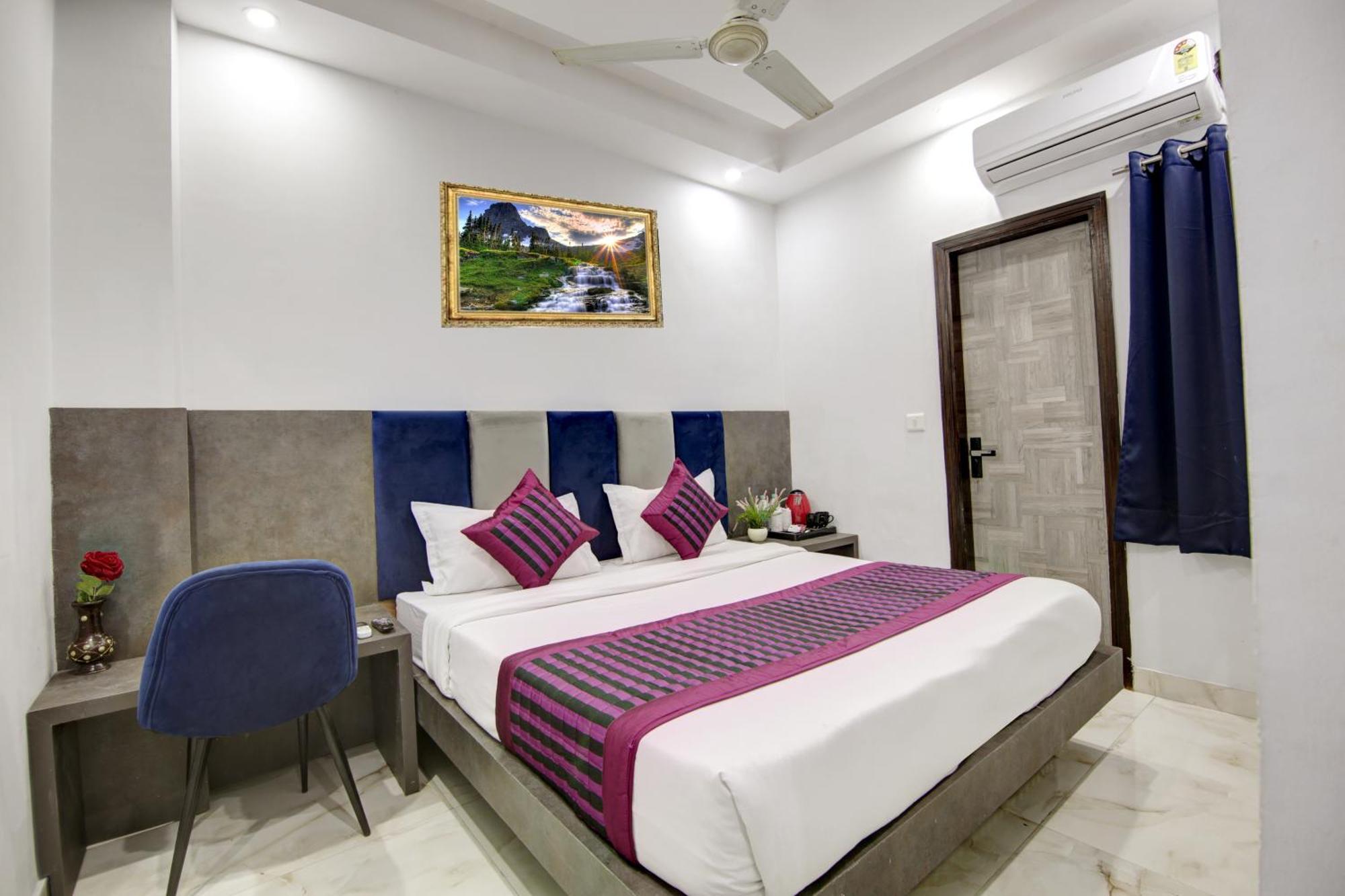 Hotel S B Inn-Near New Delhi Train Station Exterior foto