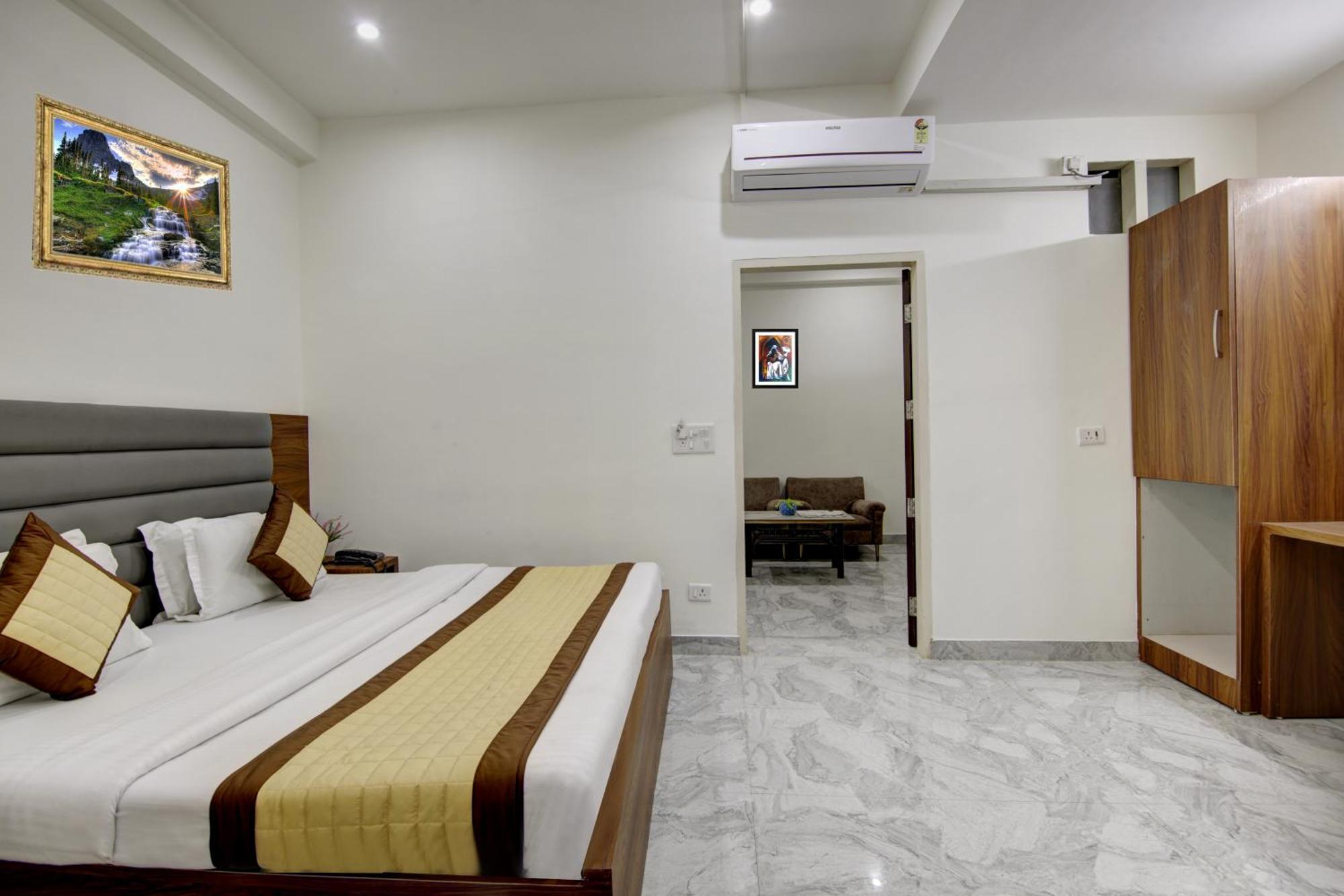 Hotel S B Inn-Near New Delhi Train Station Exterior foto